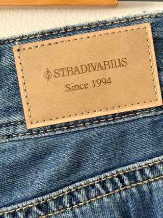 Pantalones vaqueros wide leg Stradivarius
