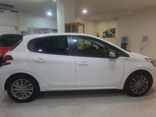 Peugeot 208 Style