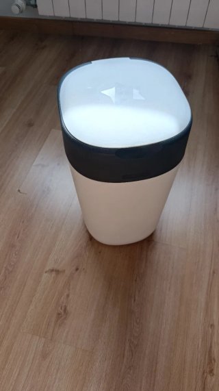 Papelera para pañales