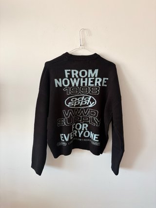 Jersey Bershka Negro y Azul