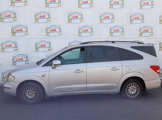 Ssangyong 1151827 brazo suspensión inferior rodius