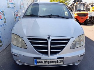 Ssangyong 1151827 brazo suspensión inferior rodius