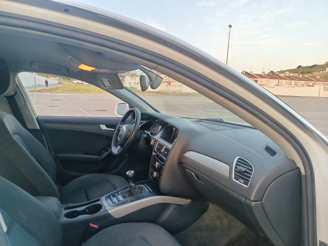 Audi A4 2014