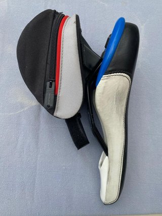 2 bicicletas Rockrider (7.1 + 5.3) + accesorios
