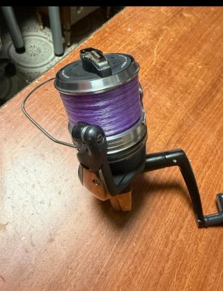 Carrete Shimano Beastmaster 10000 con línea