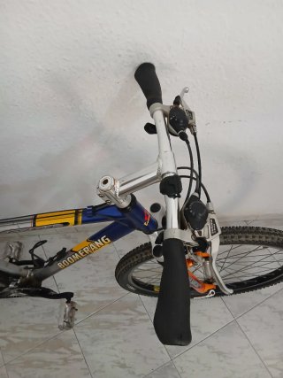 Se vende bicicleta boomerang