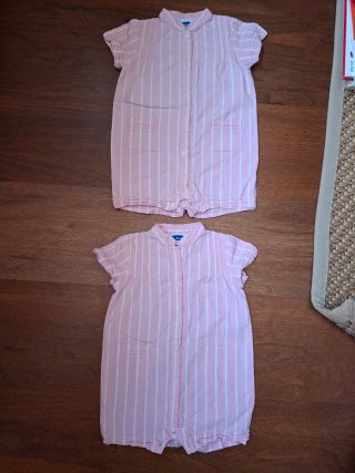 Lote 2 vestidos/chaquetas mellizas/gemelas 6 meses