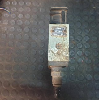 108013 valvula suspension 0501100020 volvo fh 480