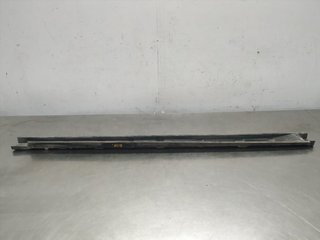 FALDON LATERAL MERCEDES-BENZ CLASE ML (BM 164) 62