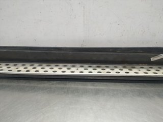FALDON LATERAL MERCEDES-BENZ CLASE ML (BM 164) 62
