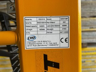 Apilador manual 1500kg