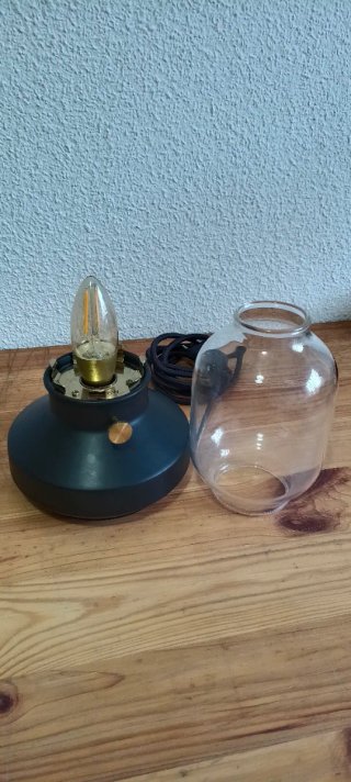 Lámpara estilo camping