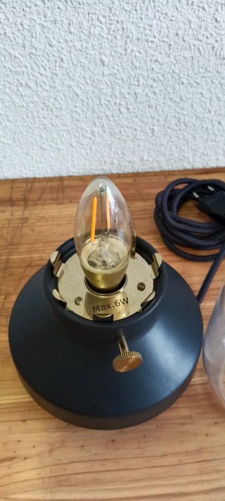 Lámpara estilo camping