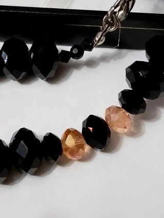 Collana perle vetro sfaccettate