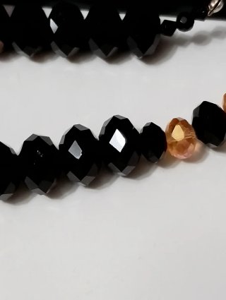 Collana perle vetro sfaccettate