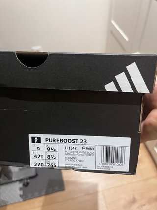 Adidas Pureboost 23 Talla 42 2/3 Beige/Gris
