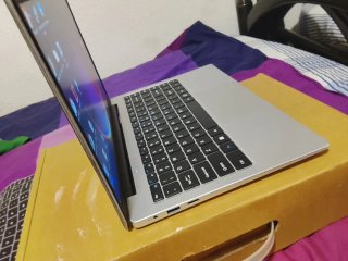 Ordenador Portátil 14pulgadas 6GB RAM 128 G