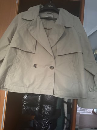 Gabardina corta Esprit beige T.46