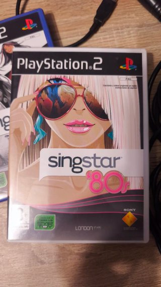 Pack SingStar PS2: 2 micros + 3 juegos