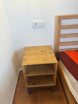 Conjunto Cama Doble + Mesitas + Cómoda