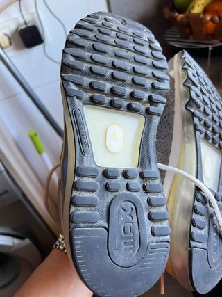 Nike Bambas Plateadas y Doradas