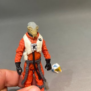 STAR WARS | C'Ai Threnalli (Resistance Pilot) 2017