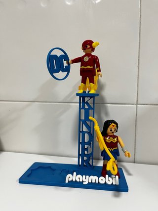 Expositor Figuras maxi DC Kinder Joy