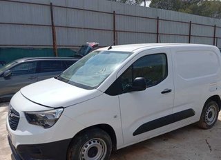 Opel 473281 faro derecho combo cargo (e) active
