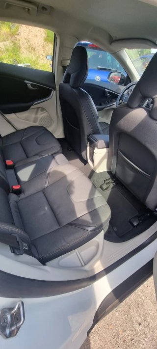 Volvo V40 2016