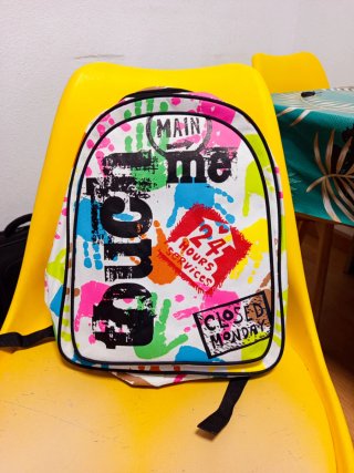 Mochila escolar NUEVA. OFERTAAAAAAA