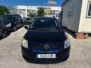Toyota Auris 1.4 D-4D Active