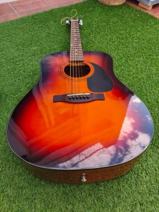 Guitarra Fender CD-60 SBST con funda
