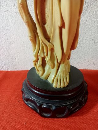 Coppia Statue Cinesi Simil Avorio Anni '60