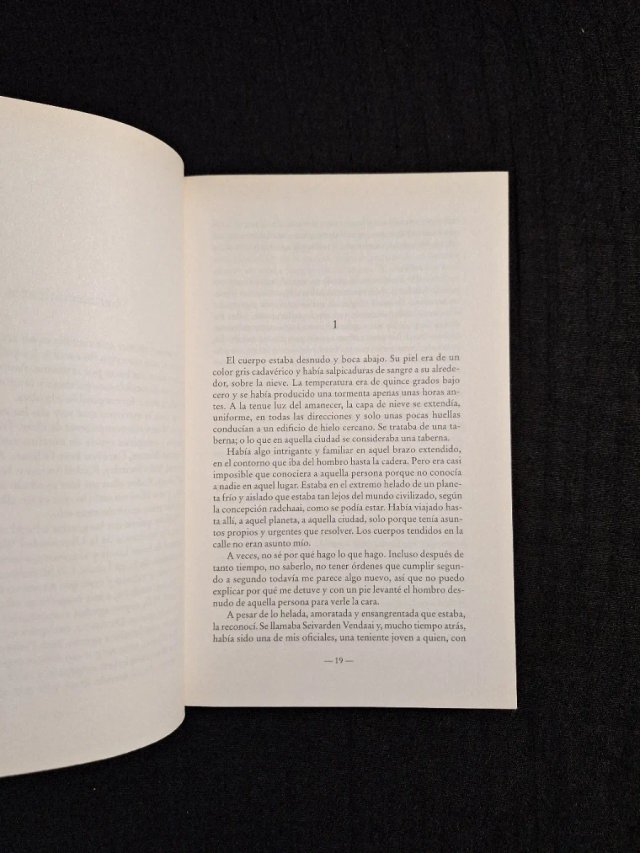 Ann Leckie. Justicia auxiliar