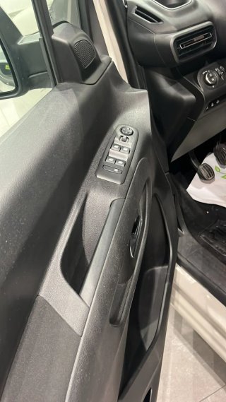 Opel Combo Life 2019 130cv