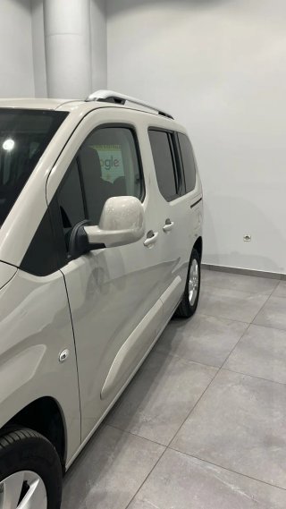 Opel Combo Life 2019 130cv