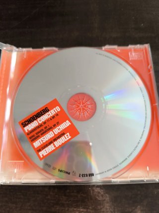 CD Schoenberg Piano Concerto Mitsuko Uchida