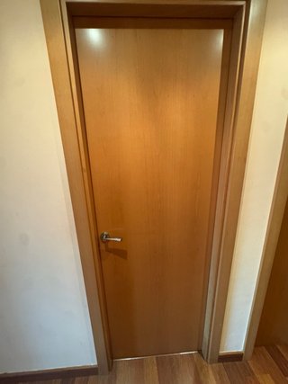 Puertas correderas con cristal y normales