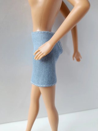 gonna di jeans Barbie Creatable World