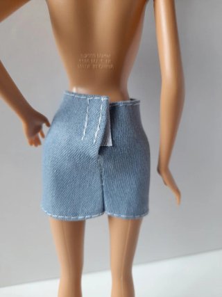 gonna di jeans Barbie Creatable World