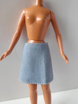 gonna di jeans Barbie Creatable World