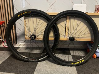 Ruedas Shimano Rin 29 Rekon Race