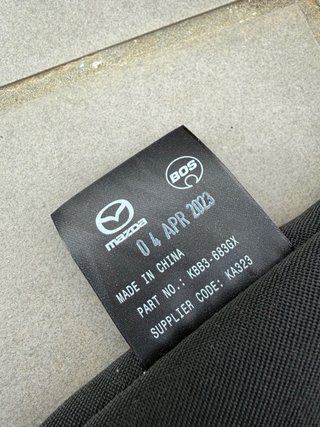 Red separador maletero Mazda X60