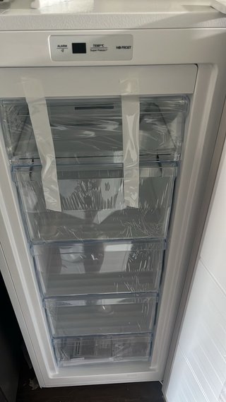 Hisense Congelador FV191N4AW2 TotalNoFrost