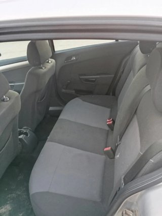 Opel Astra 2010