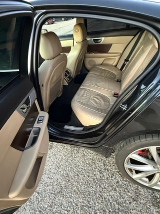 Jaguar XF 2013