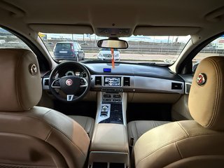 Jaguar XF 2013