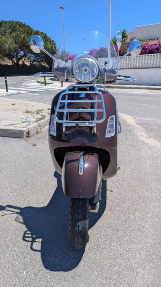 Vespa GTS 300 ie Touring Marrón 2011-2013