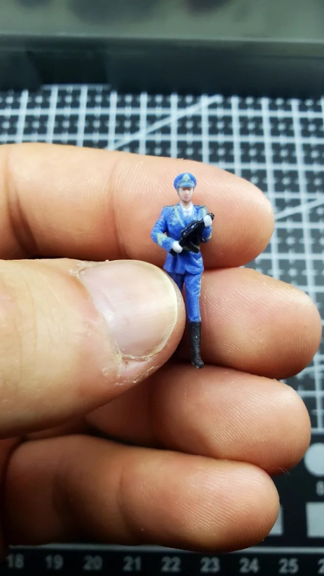 Figuras 1:64