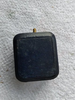 Caja antigua para anillo azul y dorado